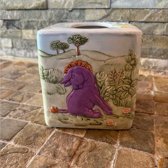 Classic Disney Winnie the Pooh ceramic tissue box - Picture 5 of 8
